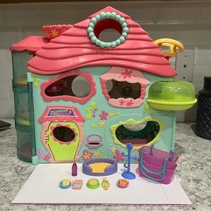 Littlest Pet Shop Biggest Littlest Pet Shop House